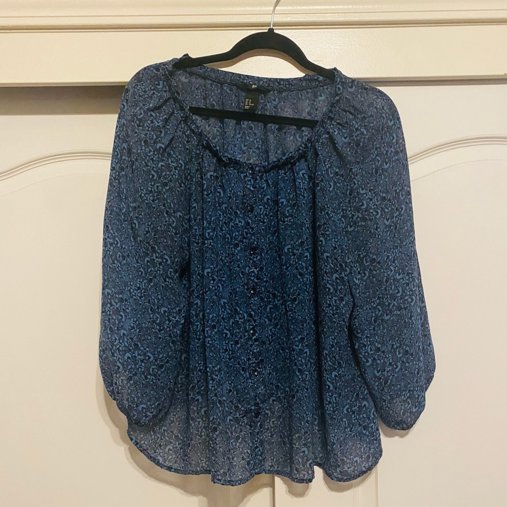 H&M Flowy Blue and Navy Peasant Top